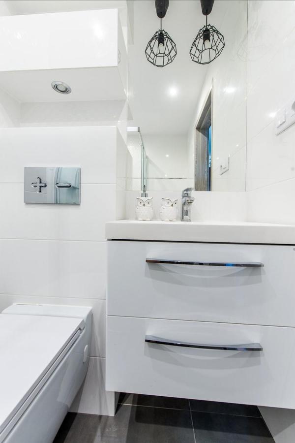 Avis Apartments - City Gdynia 38 Ngoại thất bức ảnh